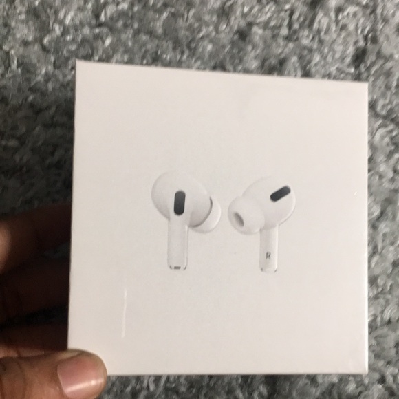 AirPods Pro’s